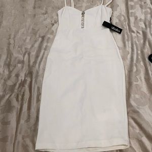 SOLD  white Bodycon Dress tight knee length